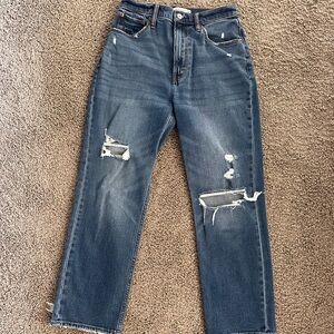 Abercrombie & Fitch Ankle Straight Ultra High Rise Distressed Jeans - Size 27/4R
